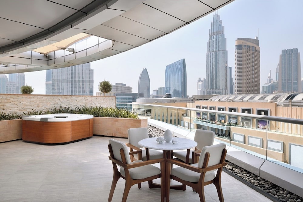 Address Downtown — Hotel rooms in Dubai