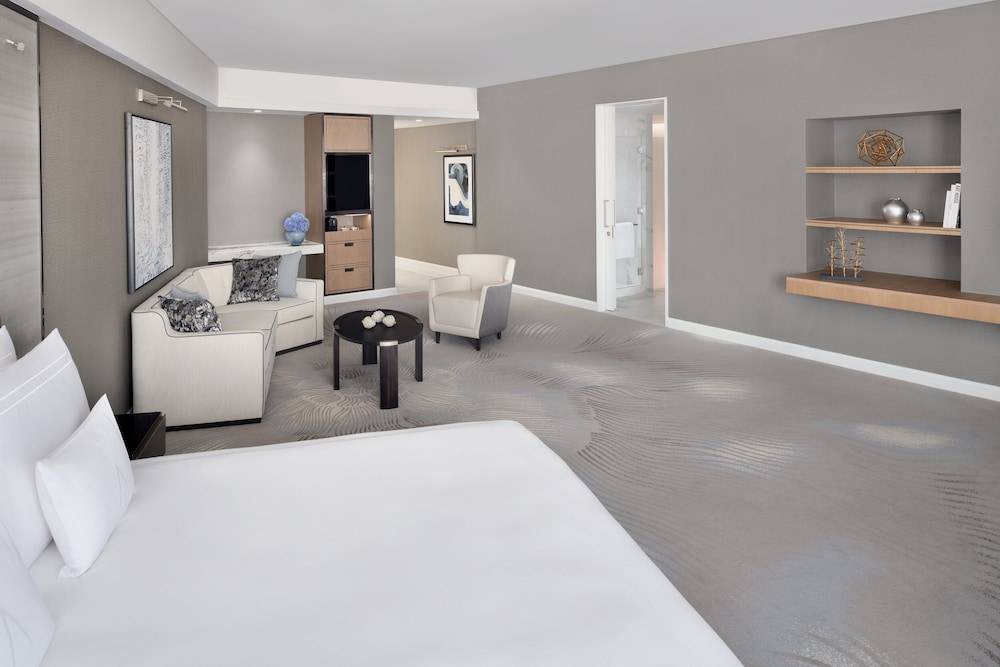 Address Downtown — Hotel rooms in Dubai