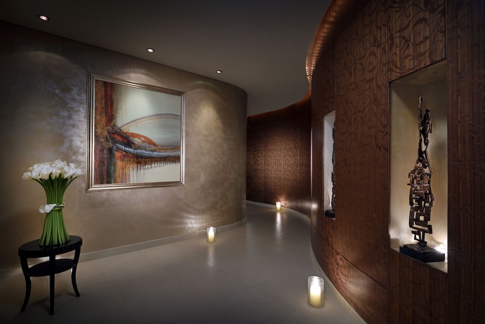 JW Marriott Hotel Marina — Facilities in Dubai