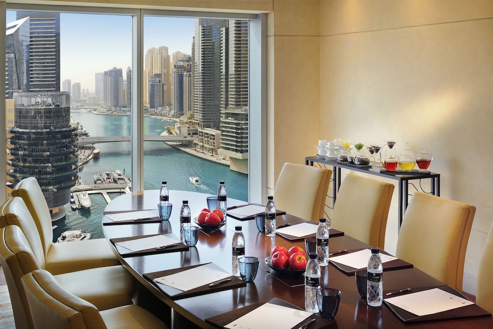 JW Marriott Hotel Marina — Shared spaces in Dubai