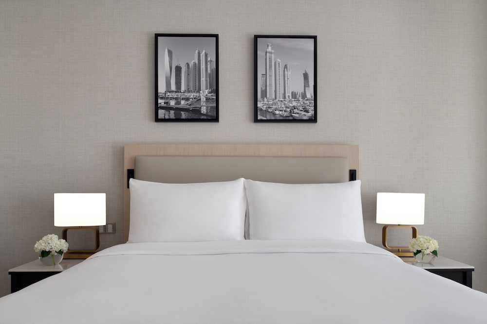 JW Marriott Hotel Marina — Rooms in Dubai
