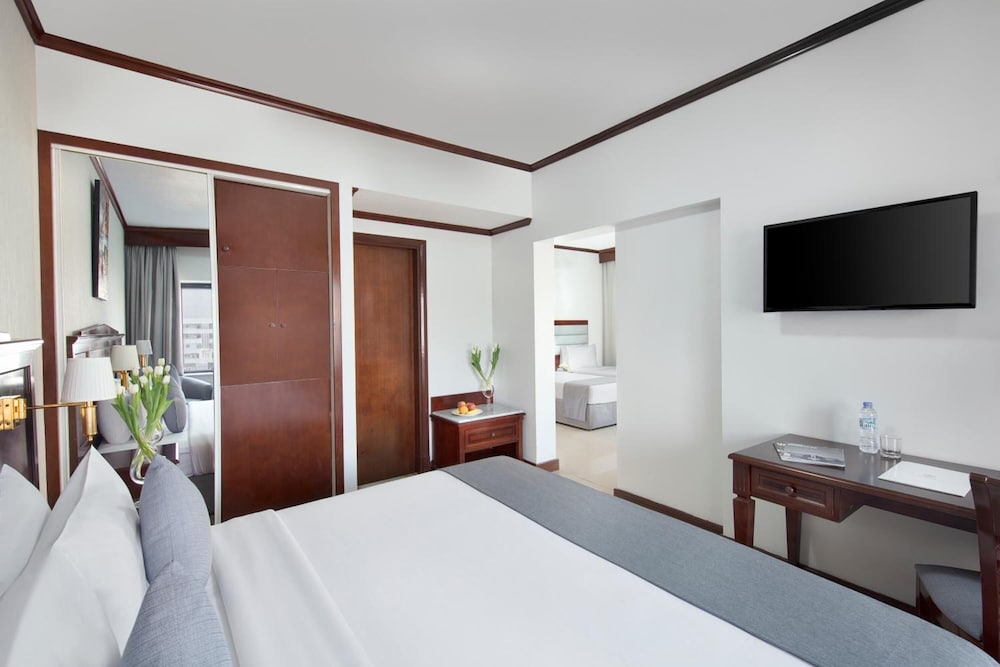 Admiral Plaza Hotel Dubai — Hotel rooms in Dubai