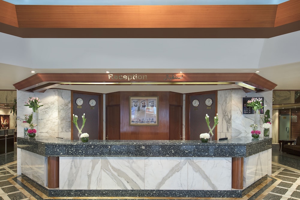 Admiral Plaza Hotel Dubai — Hotel building in Dubai