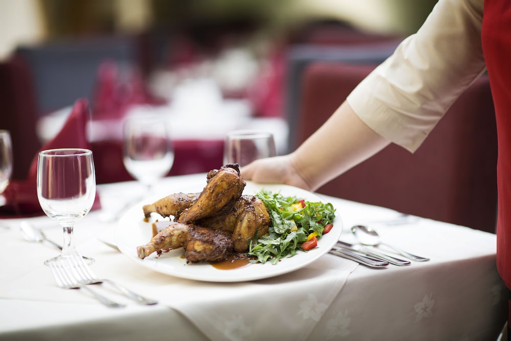 Admiral Plaza Hotel Dubai — Restaurant & bars in Dubai