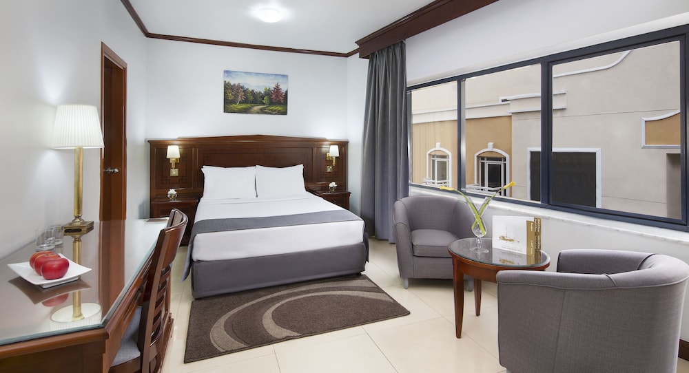 Admiral Plaza Hotel Dubai — Hotel rooms in Dubai