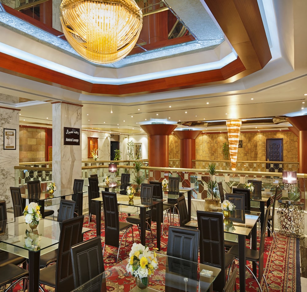 Admiral Plaza Hotel Dubai — Restaurant & bars in Dubai
