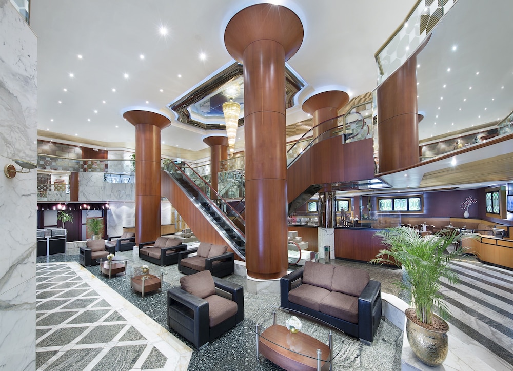 Admiral Plaza Hotel Dubai — Hotel building in Dubai