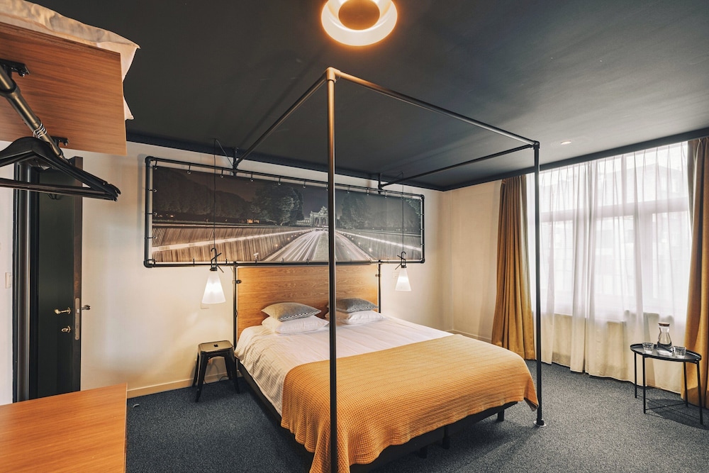 Zoom Hotel - zdjęcie 5