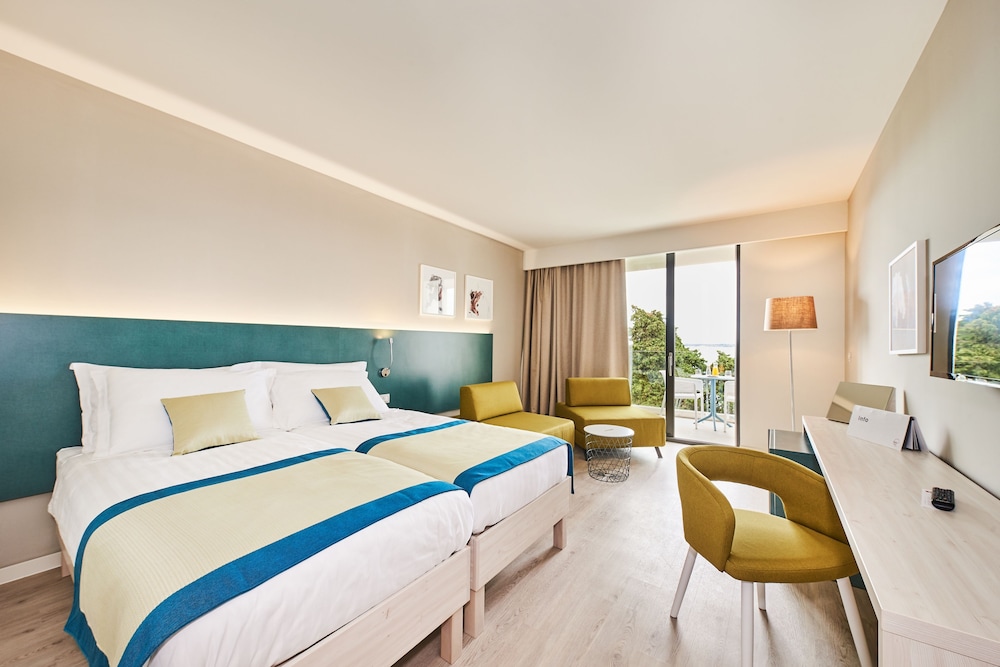 Hotel Sipar Plava Laguna — Hotel rooms in Umag, Istria