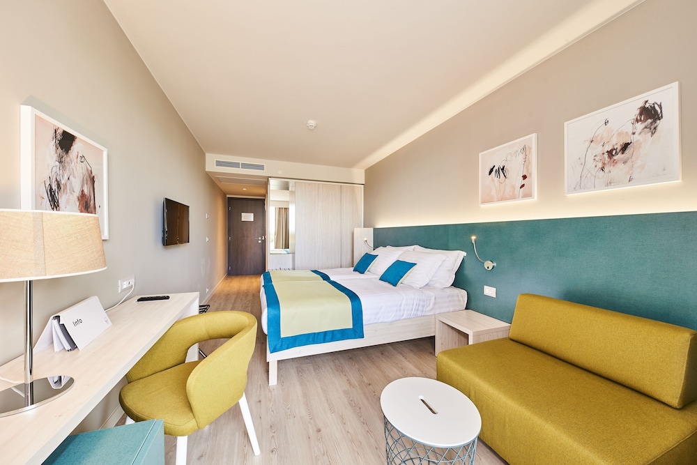 Hotel Sipar Plava Laguna — Hotel rooms in Umag, Istria