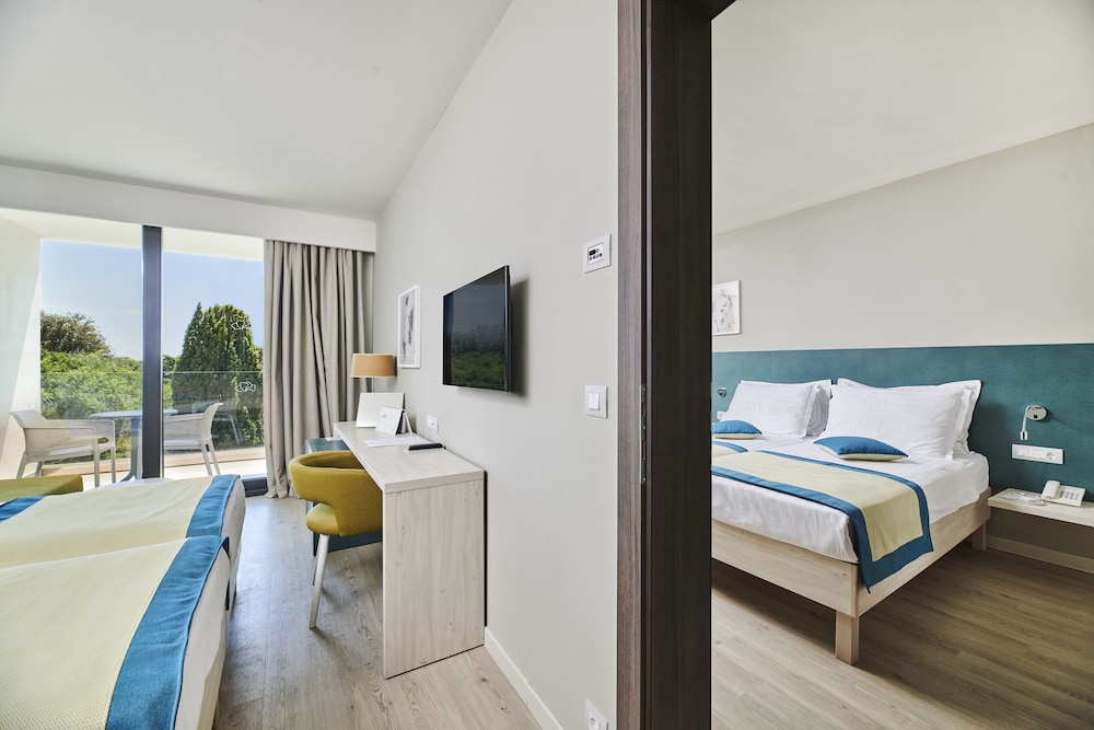 Hotel Sipar Plava Laguna — Hotel rooms in Umag, Istria