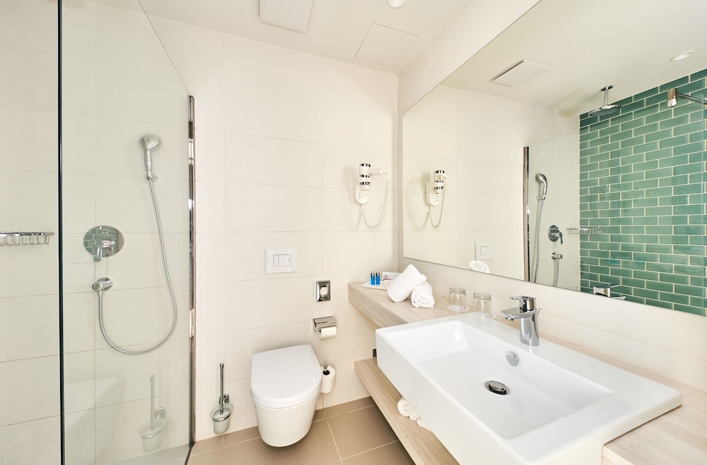 Hotel Sipar Plava Laguna — Hotel rooms in Umag, Istria