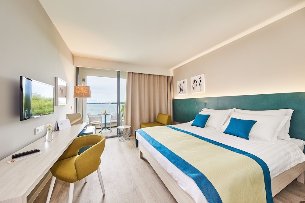 Hotel Sipar Plava Laguna — Hotel rooms in Umag, Istria
