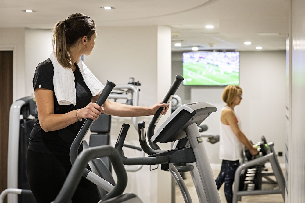 Pullman Paris Tour Eiffel — Sports & recreation in Paris, Ile-de-France