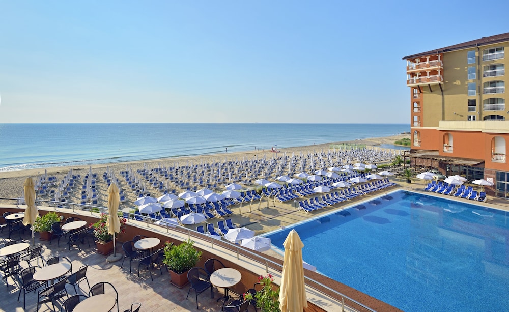 Sol Luna Bay Resort — Main photo in Obzor, Burgas Region