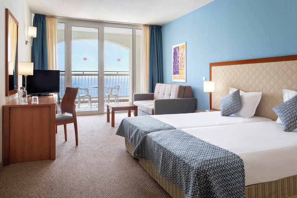 Sol Luna Bay Resort — Hotel rooms in Obzor, Burgas Region
