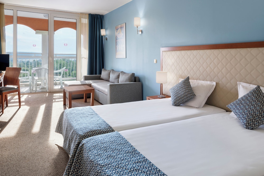 Sol Luna Bay Resort — Hotel rooms in Obzor, Burgas Region