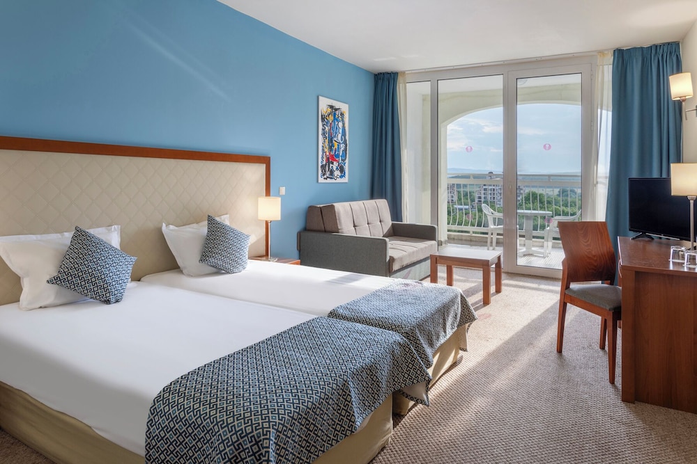 Sol Luna Bay Resort — Hotel rooms in Obzor, Burgas Region