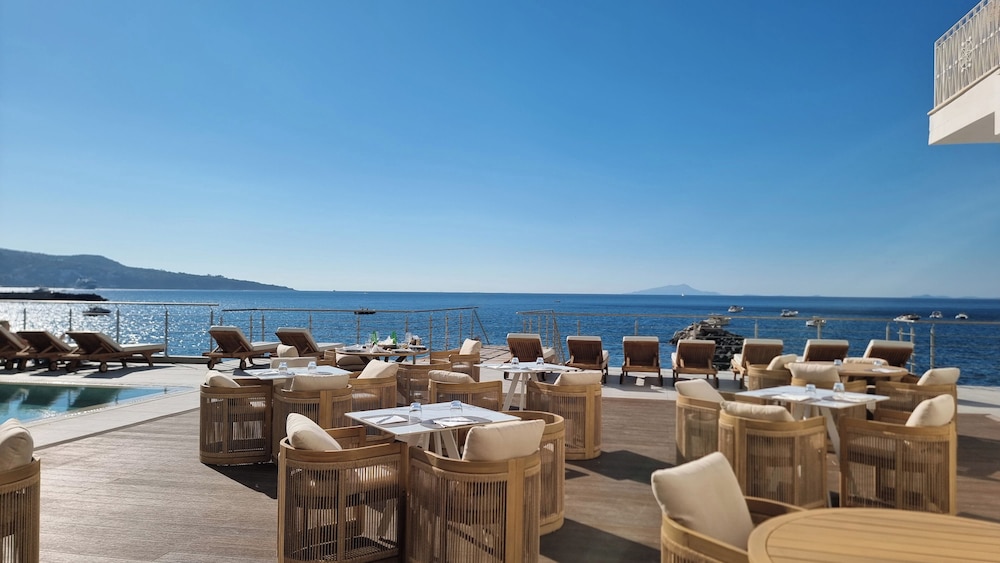 Alimuri Bay Resort - zdjęcie 4
