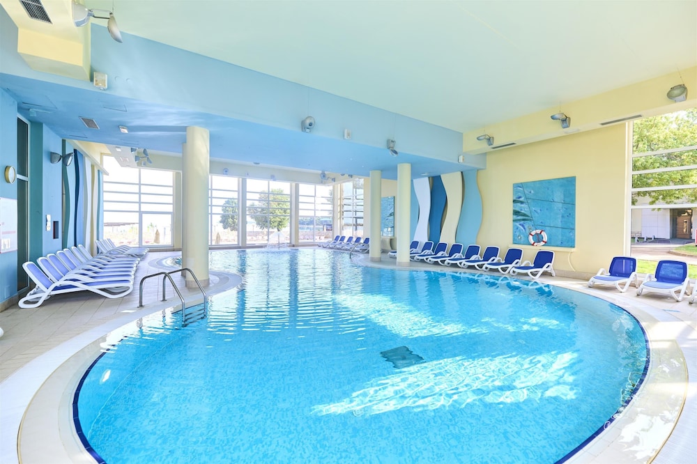 Residence Umag Plava Laguna — Swimming pool in Umag, Istria
