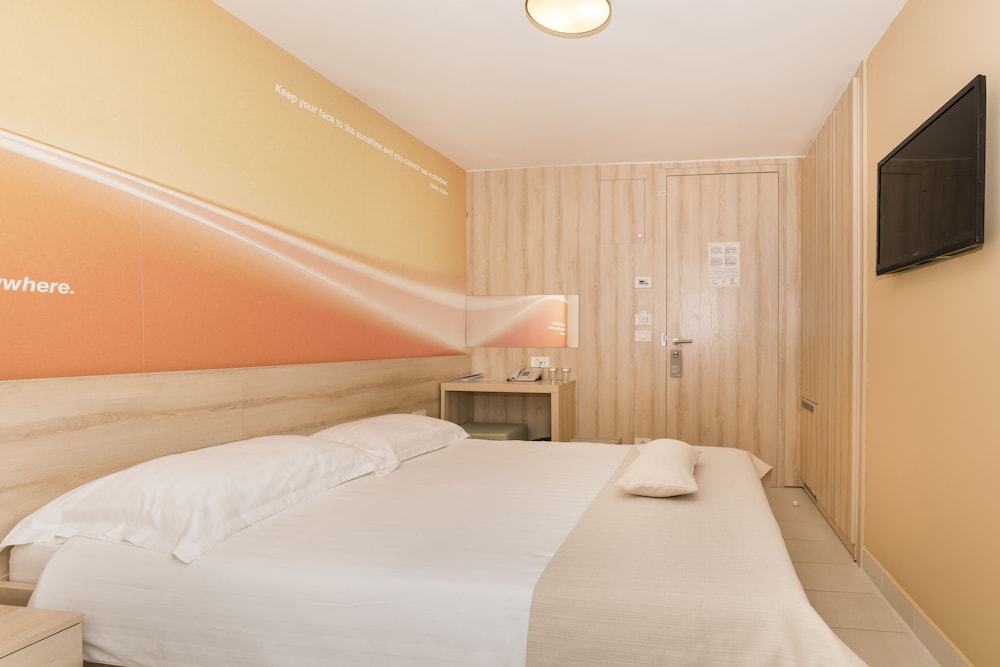 Residence Umag Plava Laguna — Hotel rooms in Umag, Istria
