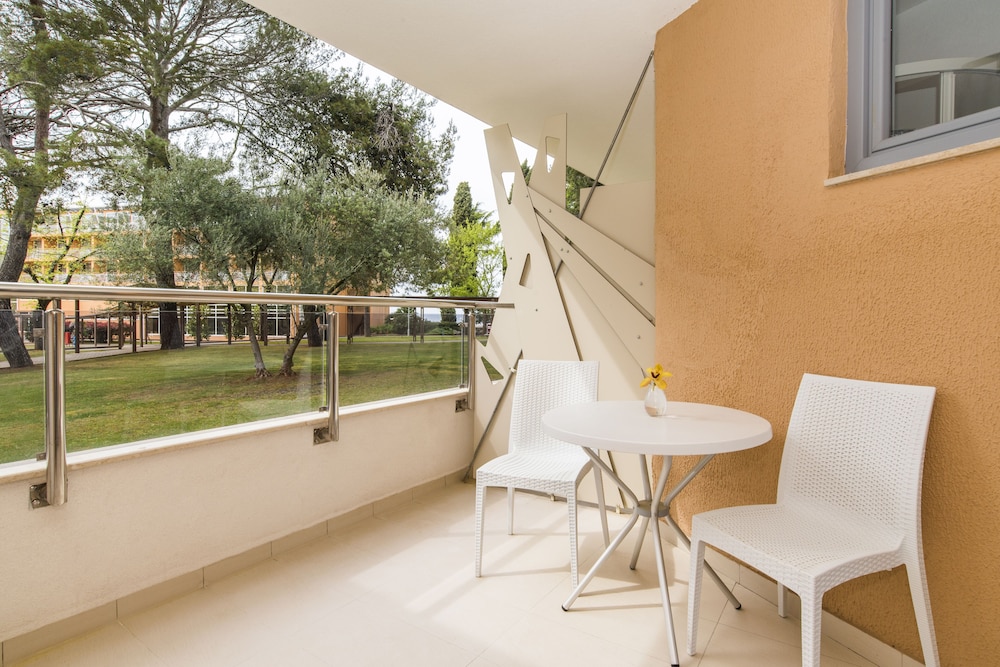 Residence Umag Plava Laguna — Hotel rooms in Umag, Istria