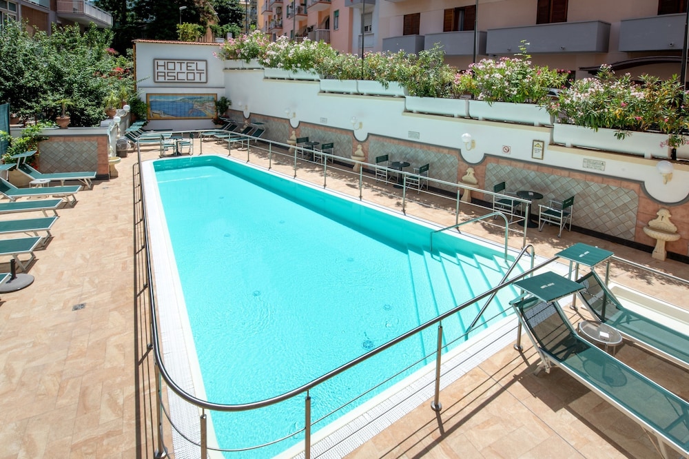Hotel Ascot - zdjęcie 2