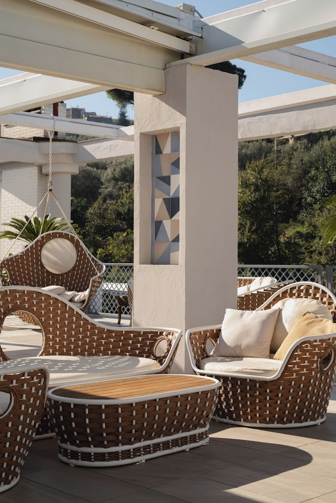 Atlantic Palace Hotel — Hotel building in Sorrento, Campania