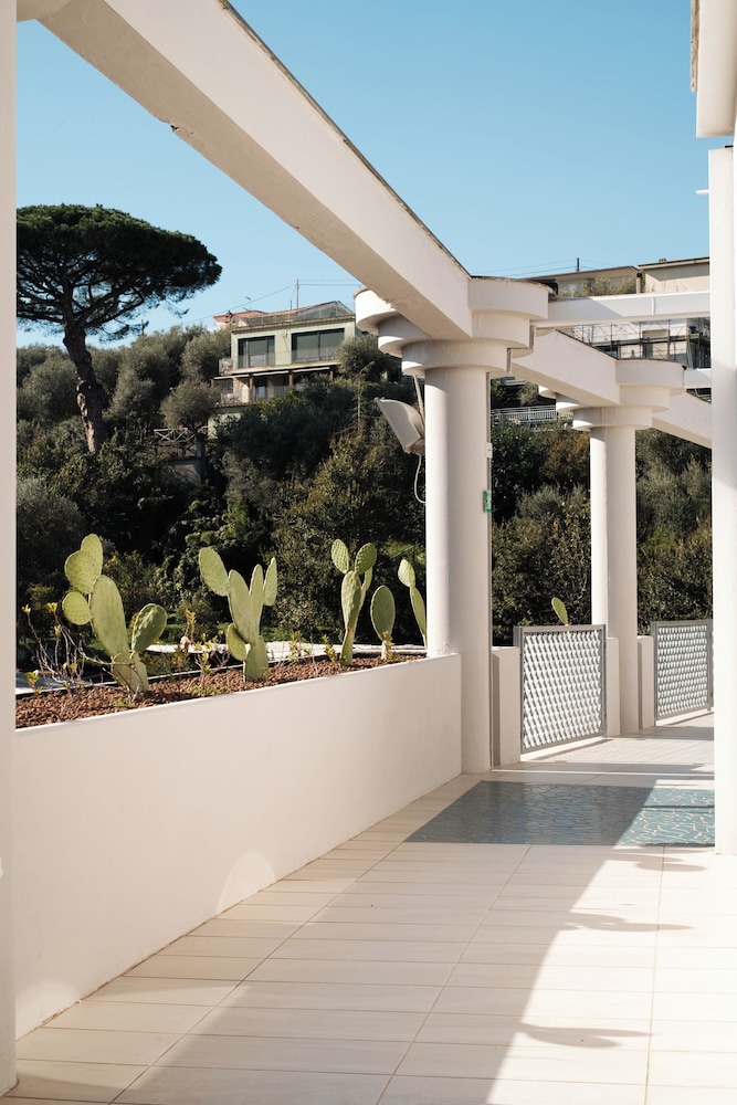Atlantic Palace Hotel — Attractions in the area in Sorrento, Campania
