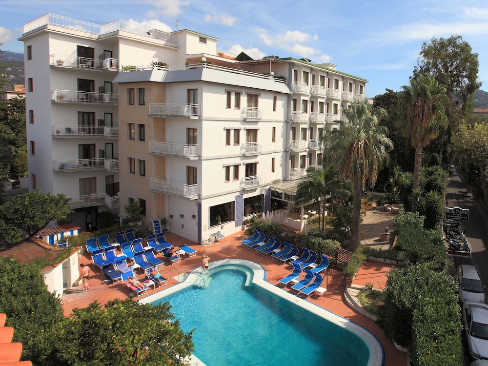Hotel Caravel — Main photo in Sant'Angello, Campania