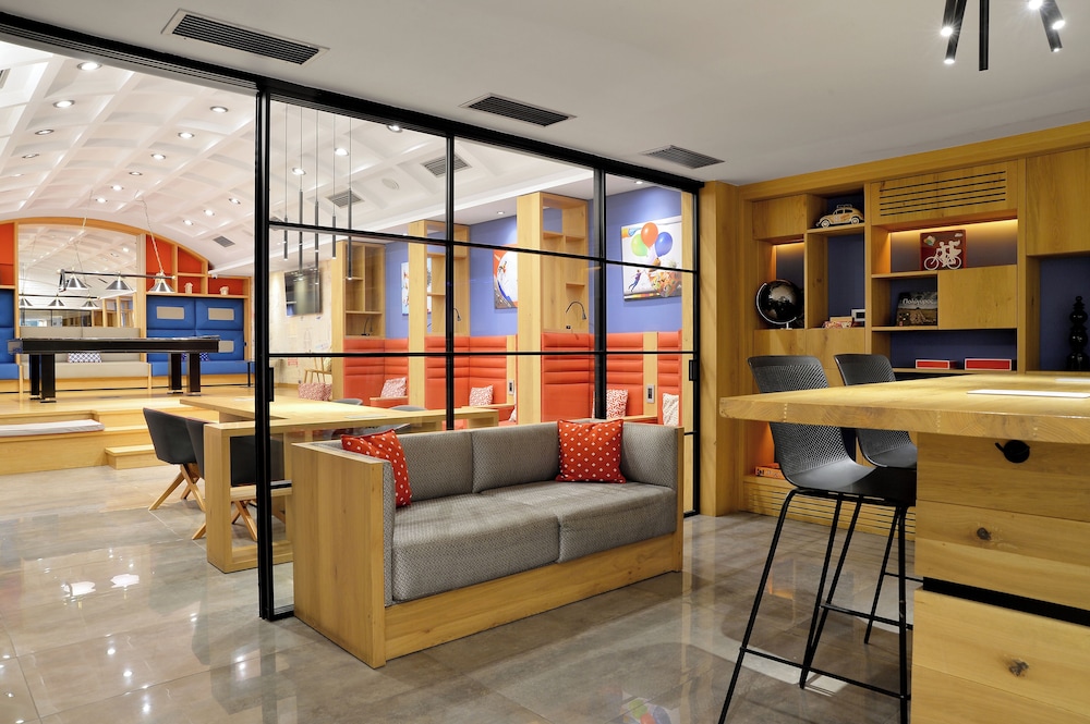 Alexandros Hotel Athens, Vassilicos House of Hospitality — Restaurant & bars in Athens, Attica