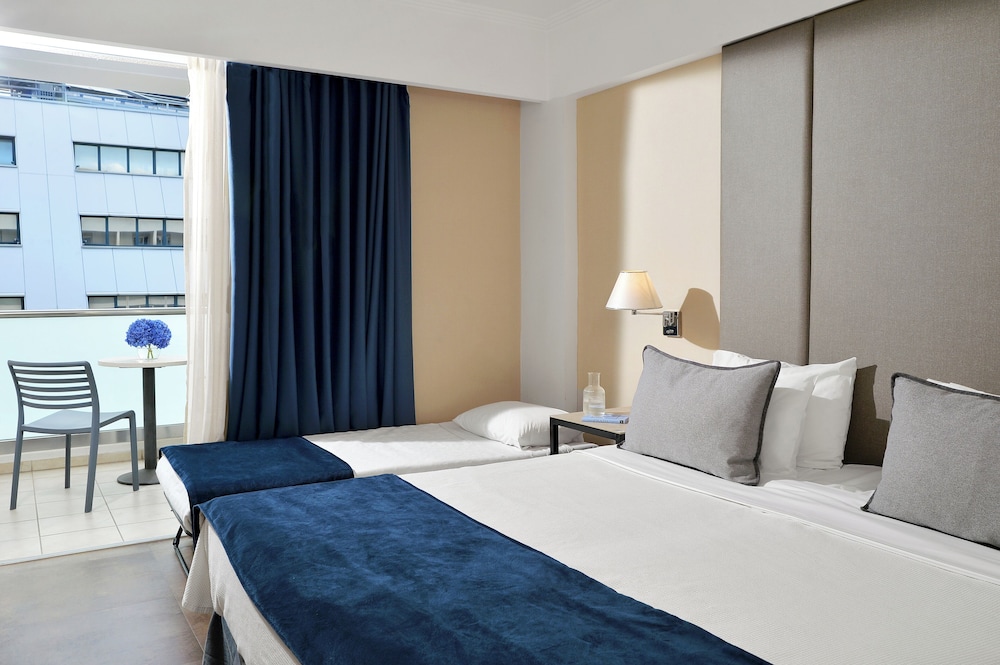 Alexandros Hotel Athens, Vassilicos House of Hospitality — Hotel rooms in Athens, Attica
