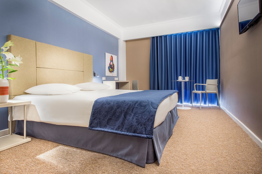 Alexandros Hotel Athens, Vassilicos House of Hospitality — Hotel rooms in Athens, Attica