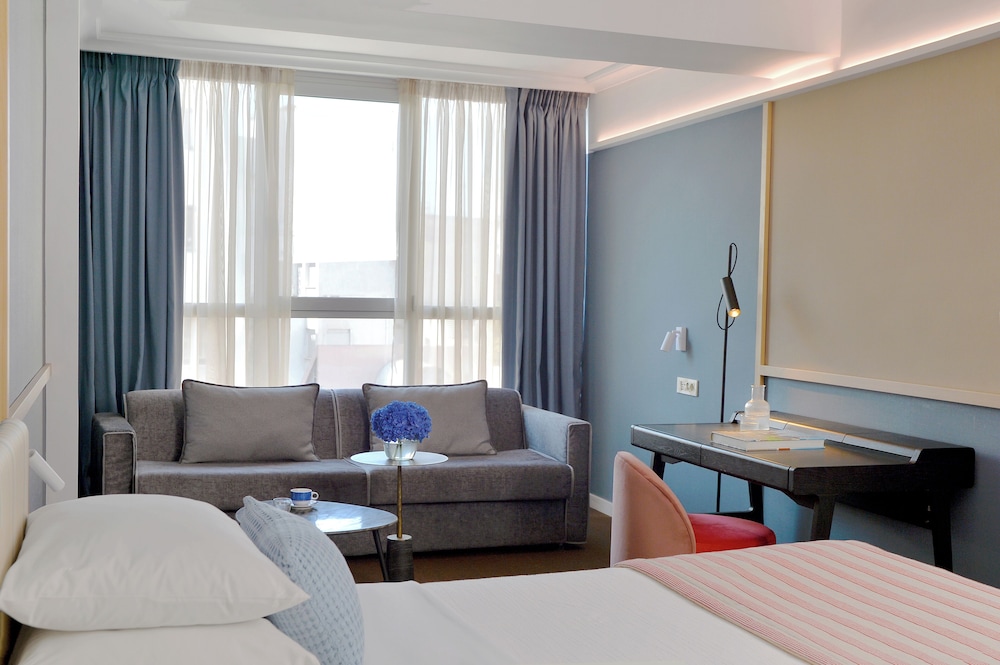 Alexandros Hotel Athens, Vassilicos House of Hospitality — Hotel rooms in Athens, Attica