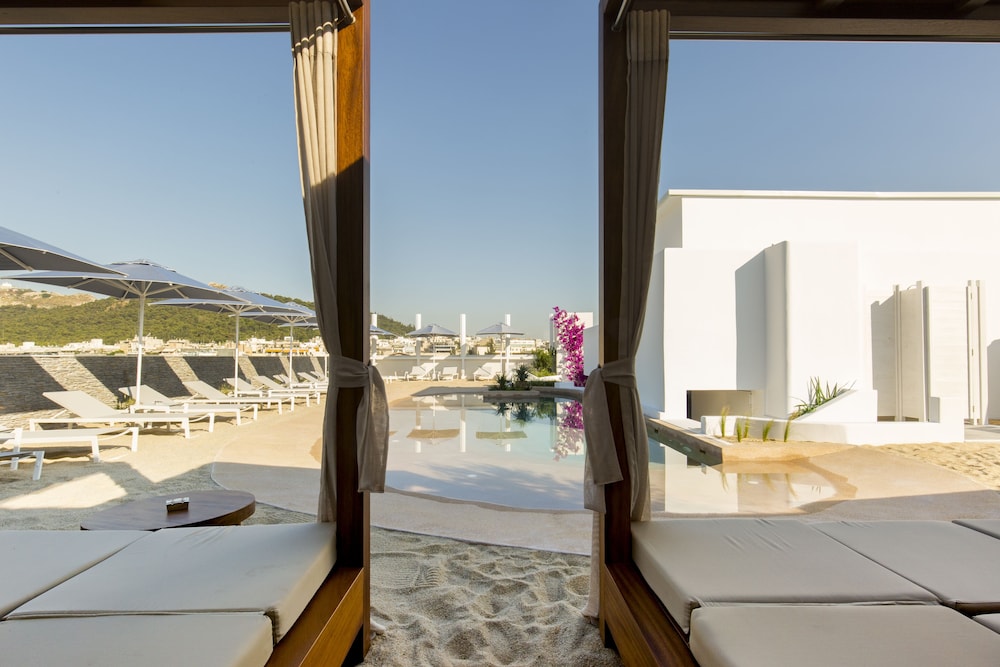 Alexandros Hotel Athens, Vassilicos House of Hospitality — Swimming pool in Athens, Attica