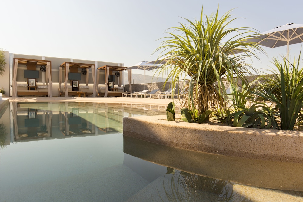 Alexandros Hotel Athens, Vassilicos House of Hospitality — Swimming pool in Athens, Attica