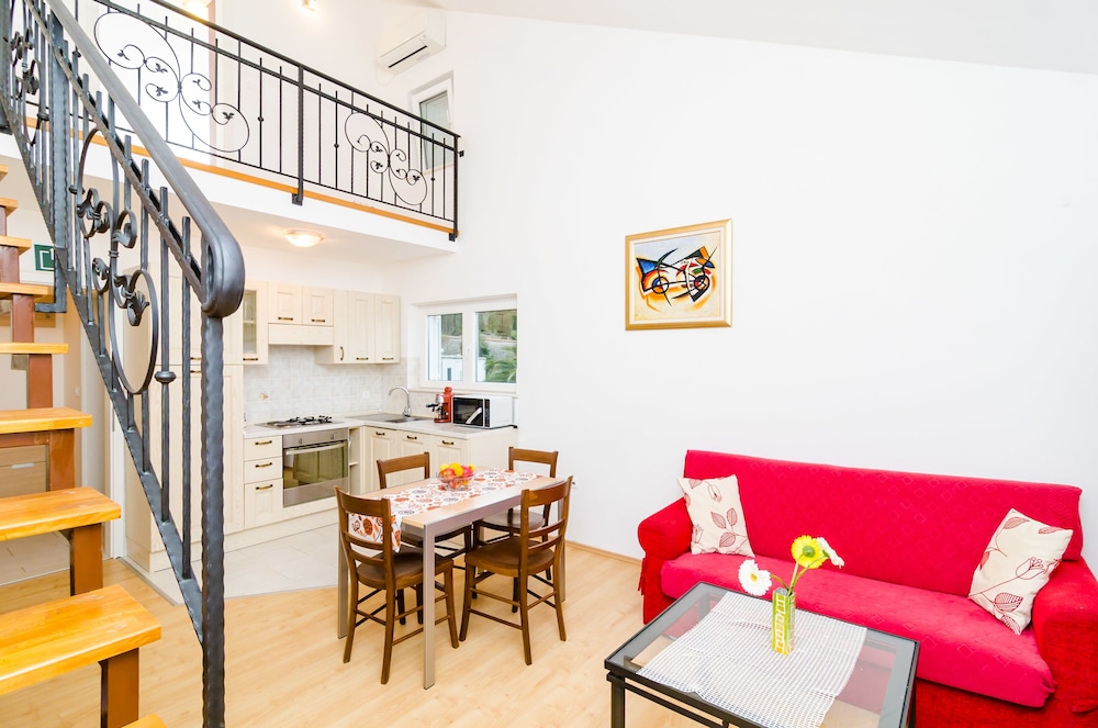 Nikola Apartments — Hotel rooms in Dubrovnik, Dubrovnik-Neretva