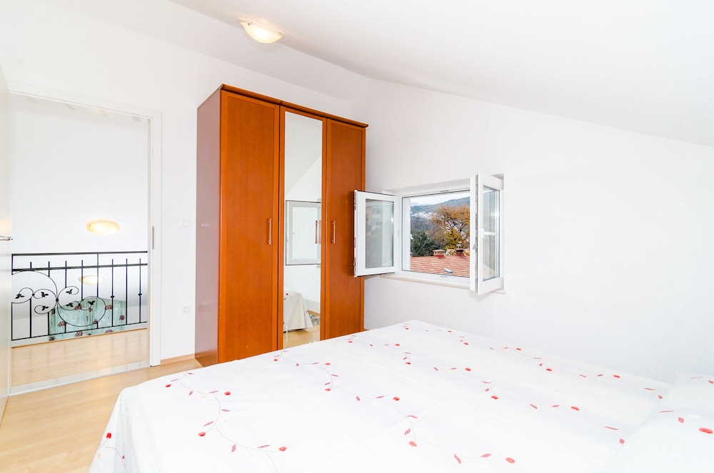 Nikola Apartments — Hotel rooms in Dubrovnik, Dubrovnik-Neretva