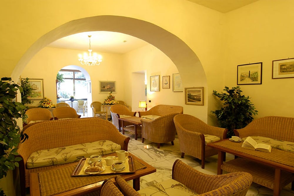 Hotel Eden — Restaurant & bars in Sorrento, Campania