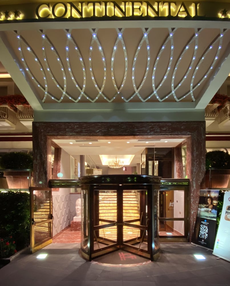 Continental — Hotel building in Sorrento, Campania