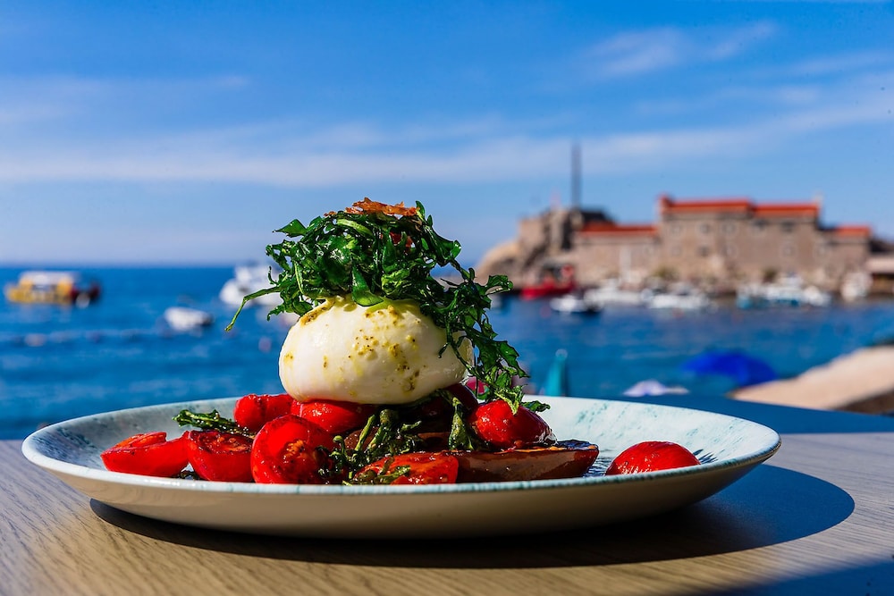 Hotel Riva by Aycon — Restaurant & bars in Petrovac, Budva Municipality