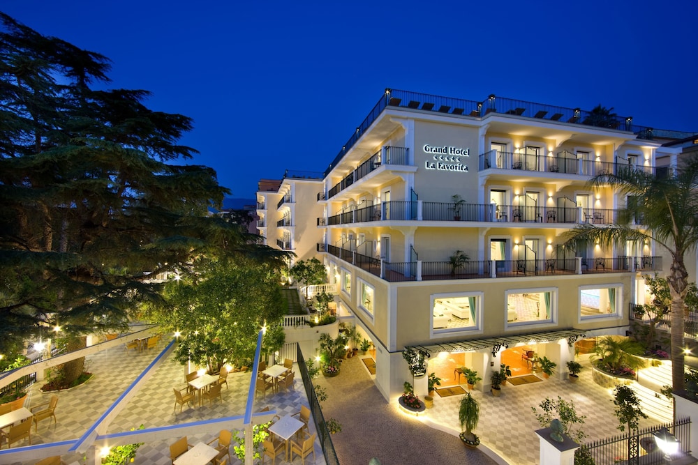 Grand Hotel La Favorita - zdjęcie 4