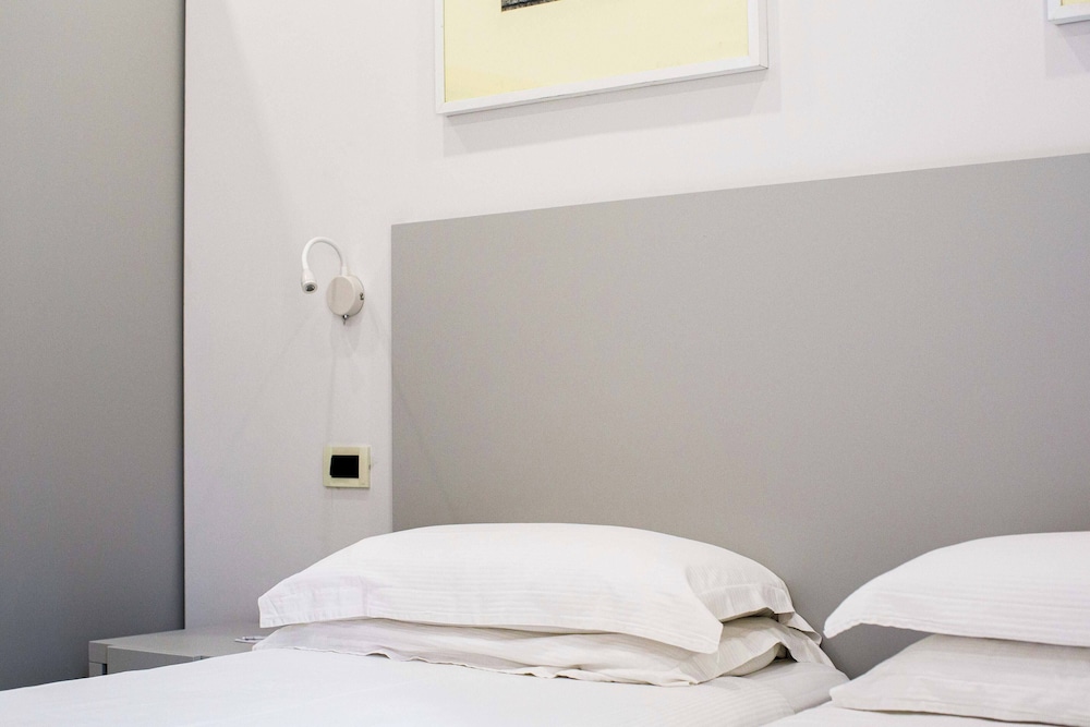 Art Hotel Gran Paradiso — Hotel rooms in Sorrento, Campania