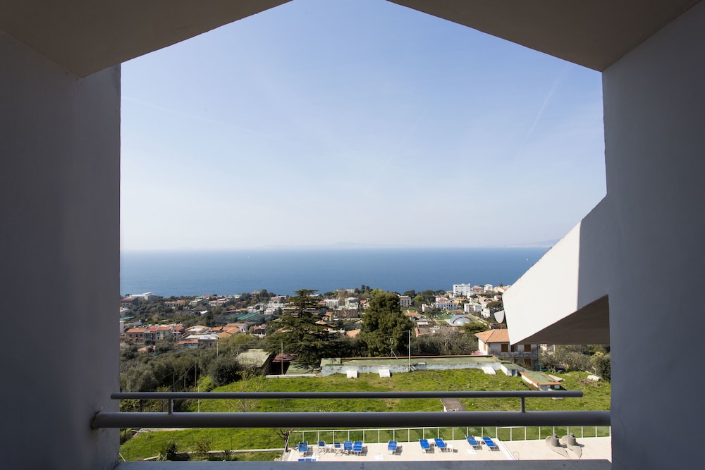 Art Hotel Gran Paradiso — Attractions in the area in Sorrento, Campania