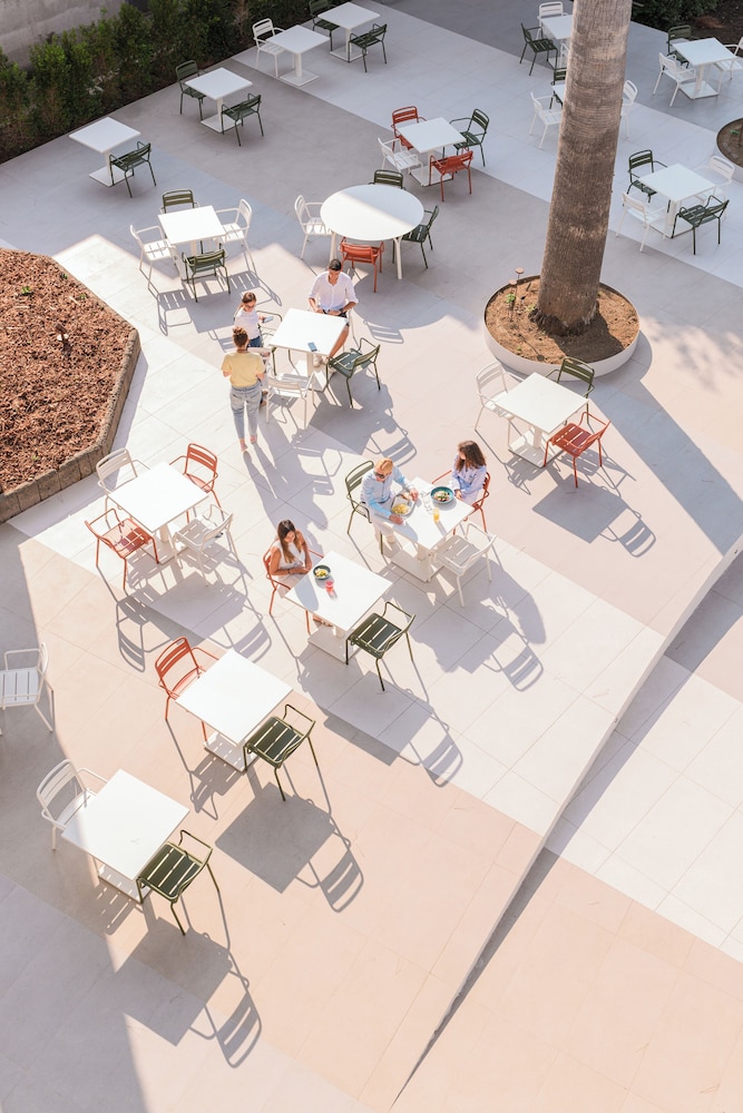 So' Lifestyle Hotel Sorrento — Restaurant & bars in Sorrento, Campania