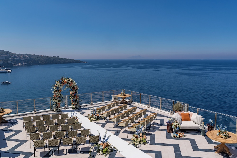 Hotel Mediterraneo - zdjęcie 2