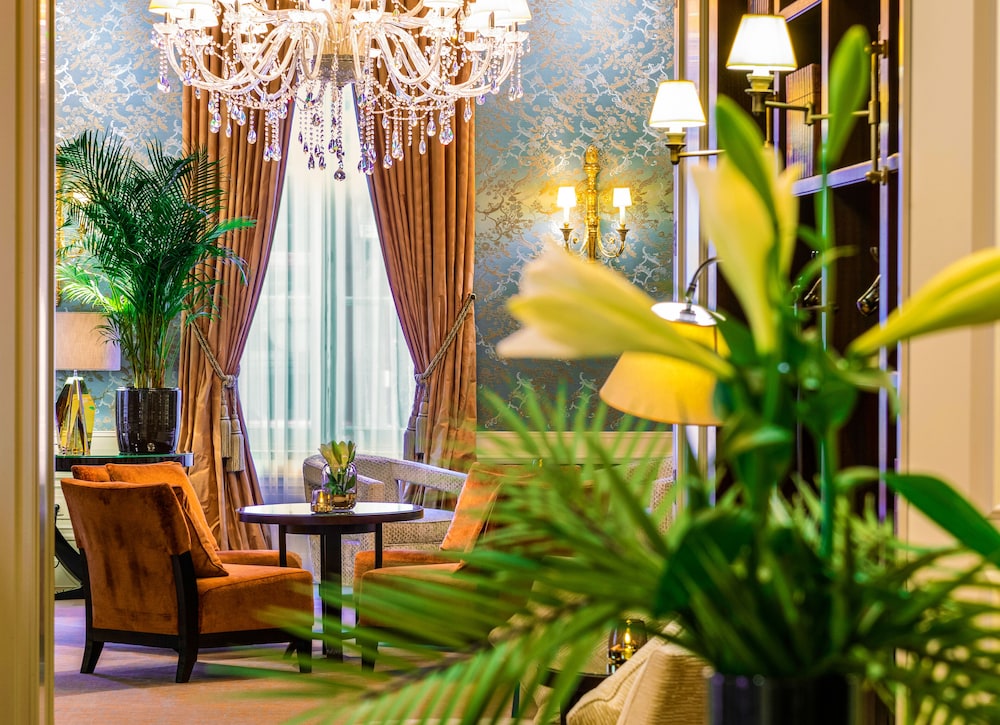 Grand Hotel Casselbergh Bruges — Restaurant & bars in Bruges, Flanders