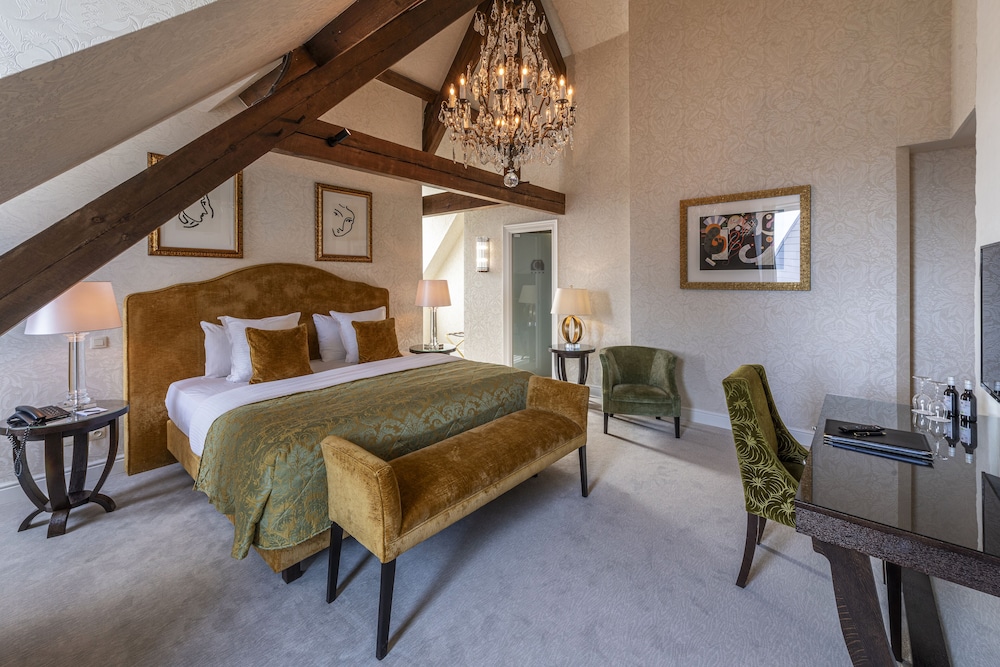 Grand Hotel Casselbergh Bruges — Hotel rooms in Bruges, Flanders