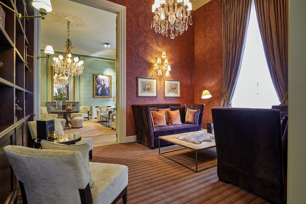 Grand Hotel Casselbergh Bruges — Restaurant & bars in Bruges, Flanders