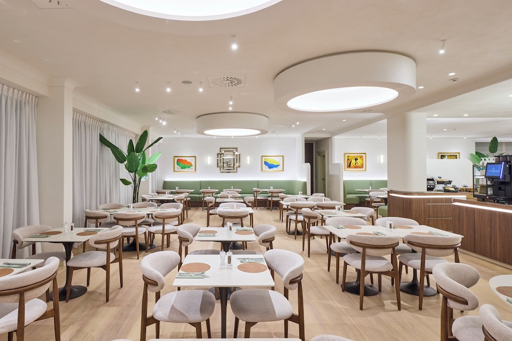 Grand Hotel Casselbergh Bruges — Restaurant & bars in Bruges, Flanders
